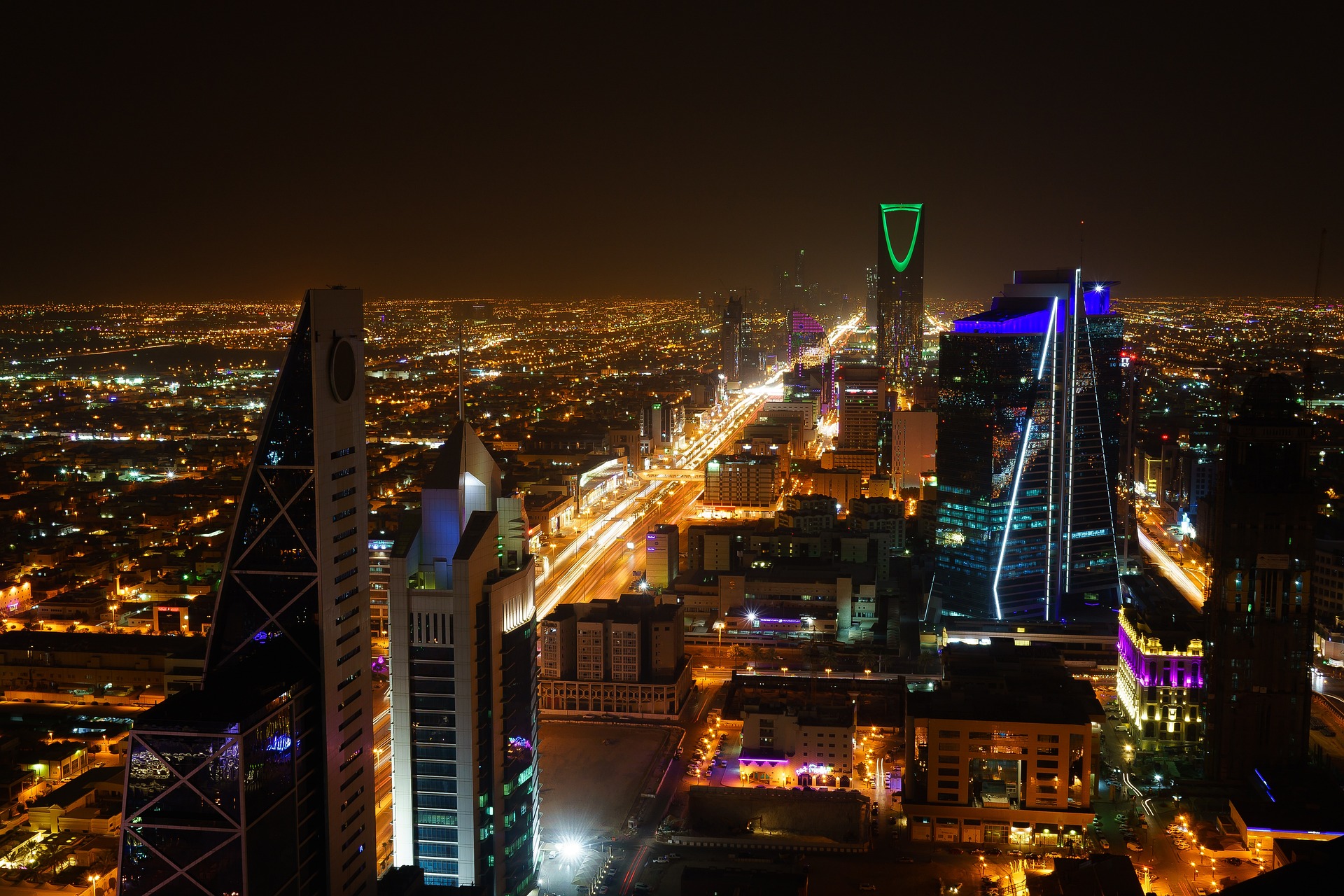 Riyadh skyline by night